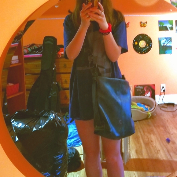 Adjustable Purse - Picture 3 of 3